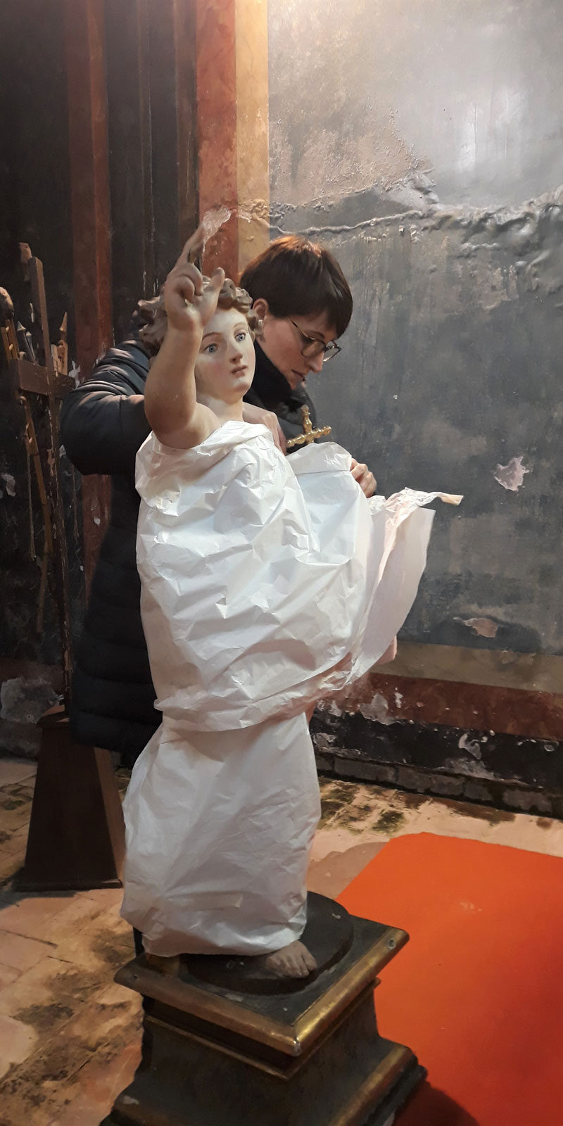 Restauro_Salvator_Mundi_03