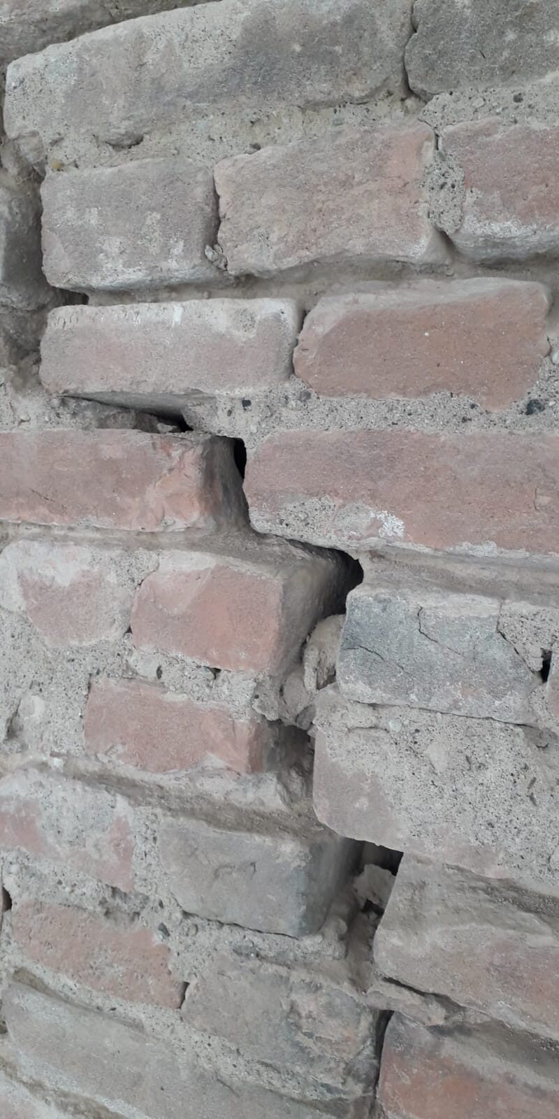 consolidamento-del-paramento-murario-01